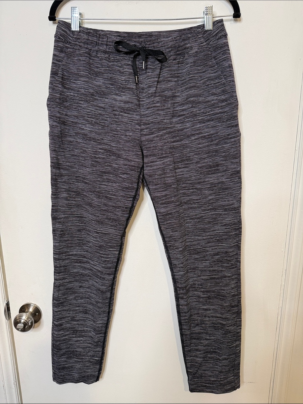 lululemon athletica Men's Heather Charcoal Jogger Sweatpants